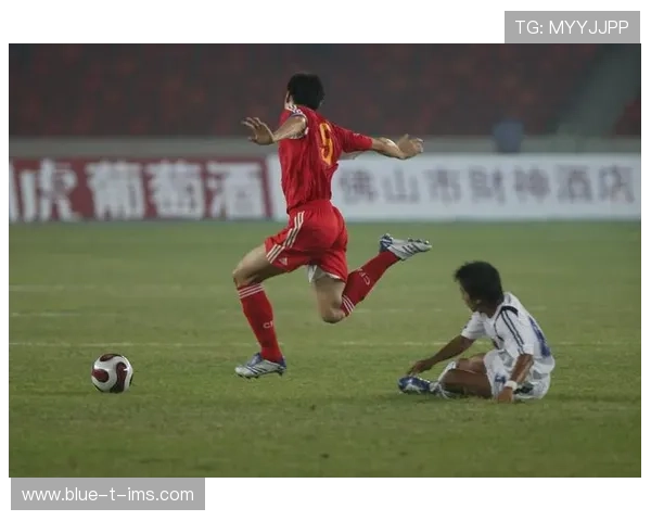 足球明星在中国的名字及其背后的文化故事与影响力探讨