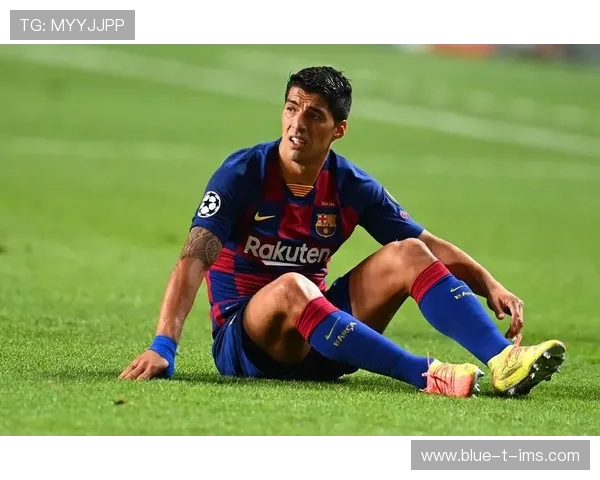 当足球明星遇上城市交通堵塞的趣味故事与生活哲学